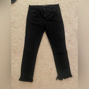 BLACK TRENDY JEANS
